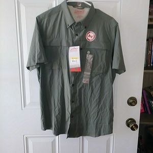 Coleman short sleeve shirt . size M